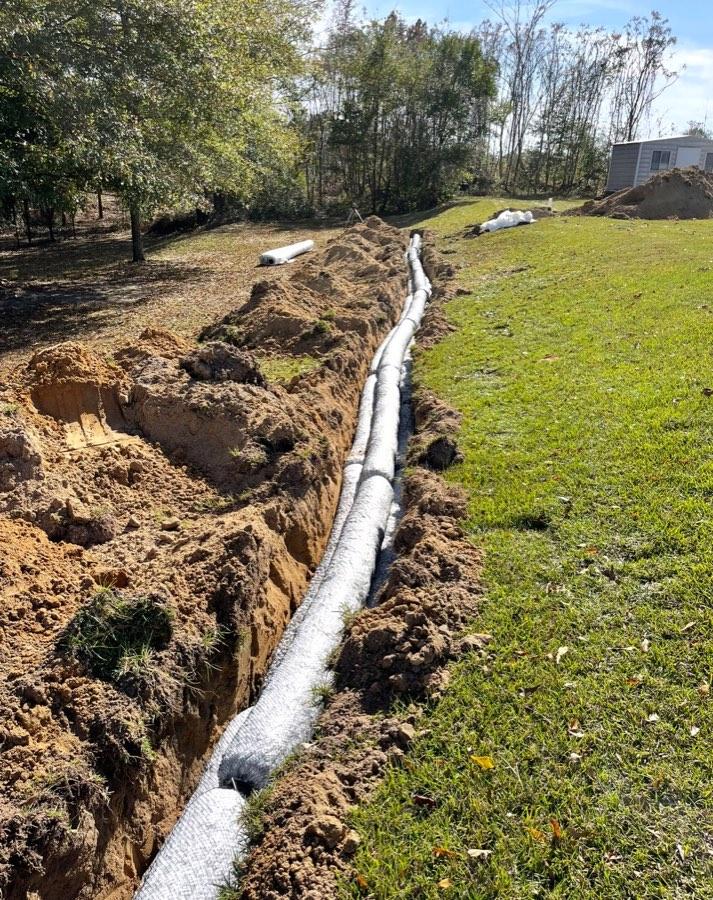 Pipe installation in a fresh trench